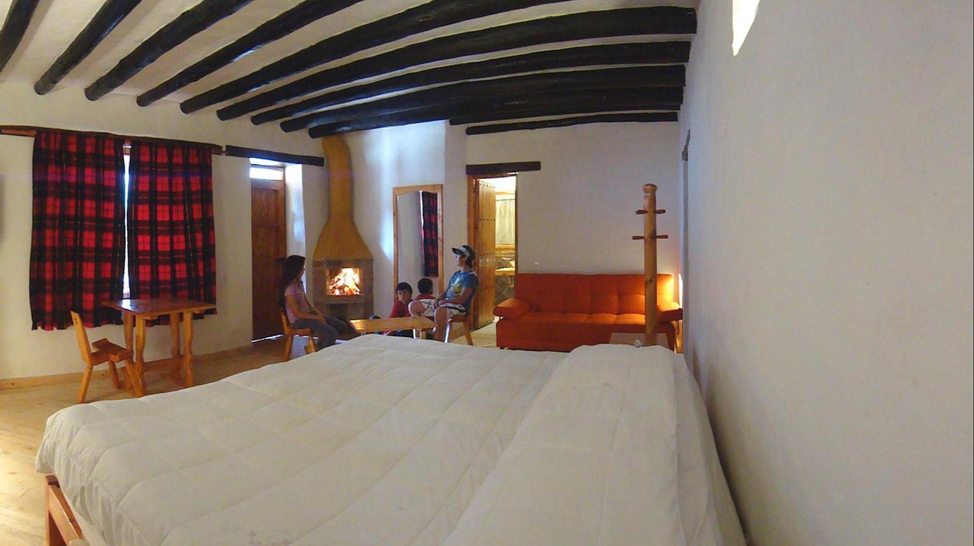 Hotel Spa Casa De Adobe Вилья-де-Лейва Экстерьер фото